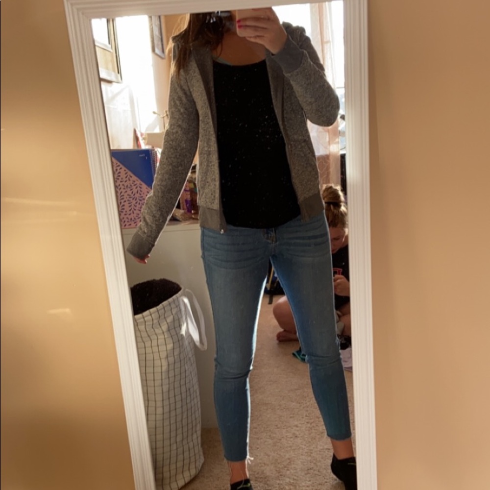Aeropostale heather grey zip up